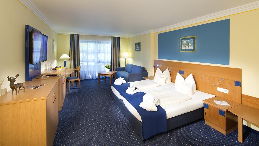 Schmelmer Hof Hotel & Resort Bad Aibling Extérieur photo